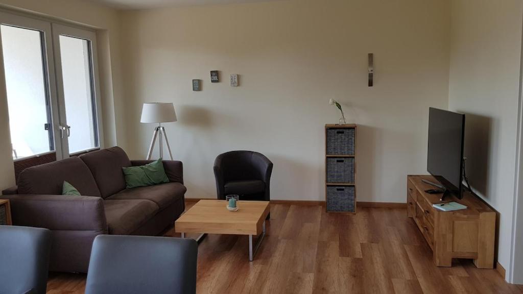 Ferienwohnung Seeblick Altefähr Buitenkant foto