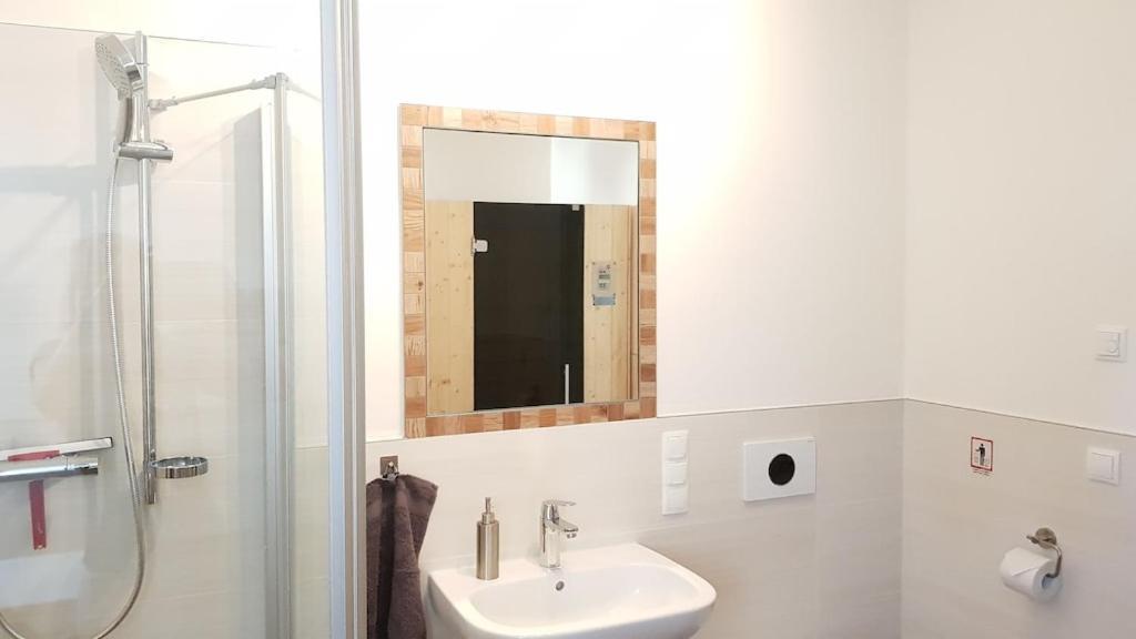 Ferienwohnung Seeblick Altefähr Buitenkant foto